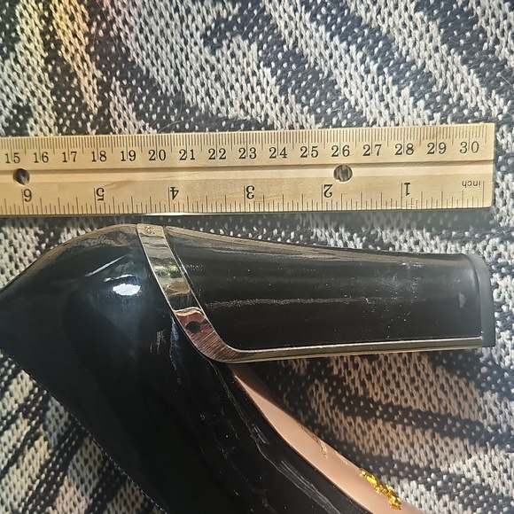 PRADA Women's Black Peep Toe Shoes - Picture 12 of 12